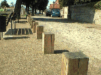 Eichenholzpoller (nach Fertigstellung)