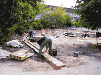 Errichtung des Klinkermauerwekes